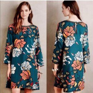 Maeve Green Floral Knee-length 3/4 Sleeve Shift Dress